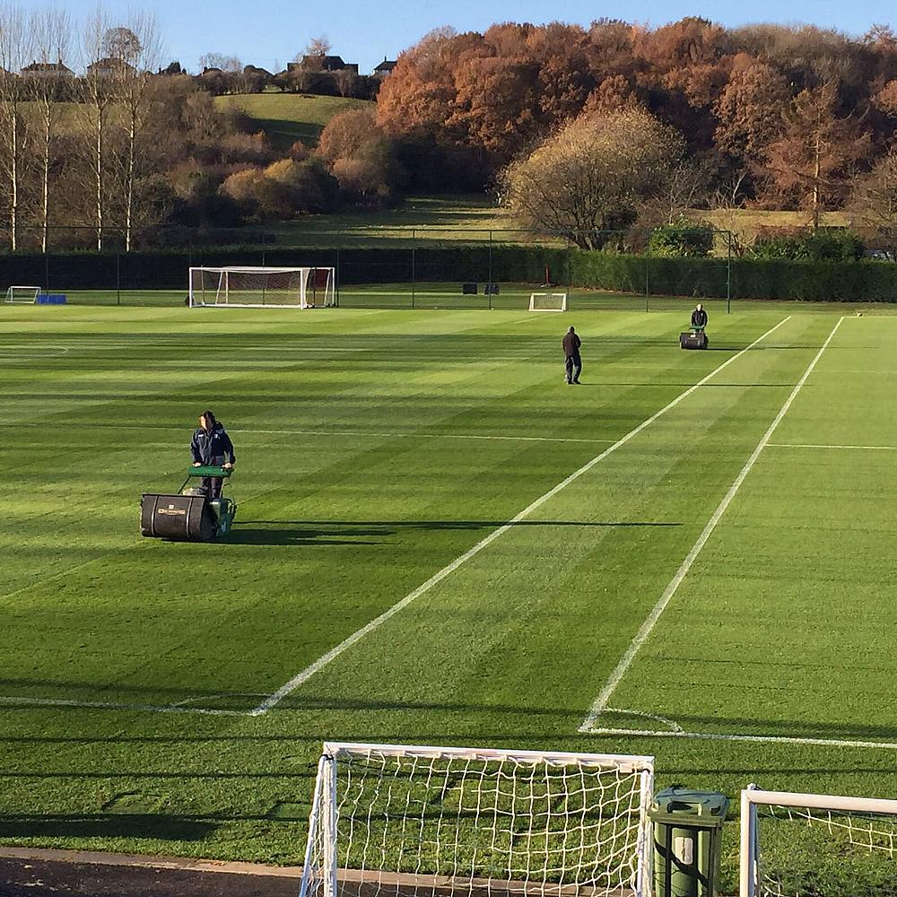 Article - Dennis-Premier-football-pitch-maintenance