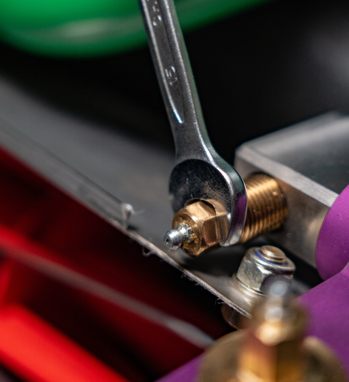 Bottom Blade Adjustment.png