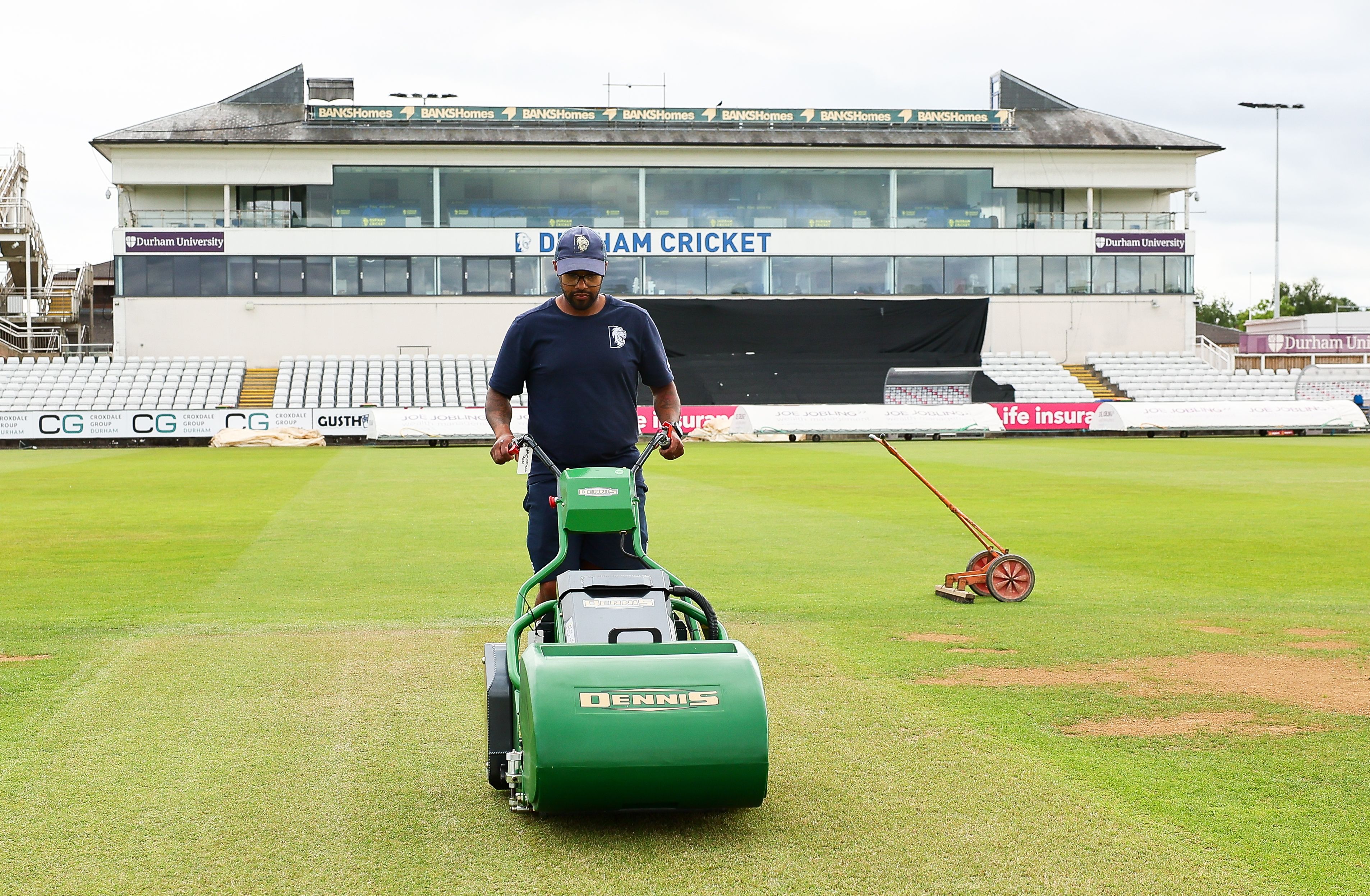 DurhamCricket_DennisMowers_HowardsonHire_174.jpg