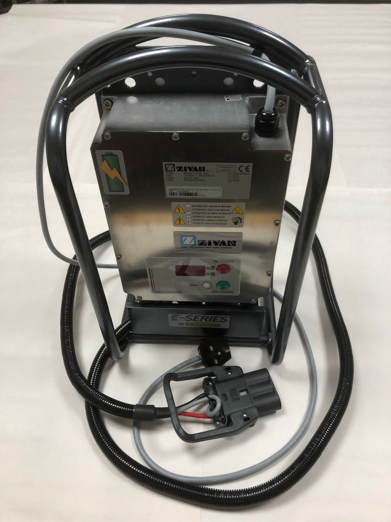 ES-22 Ultra - Charger 650 watt