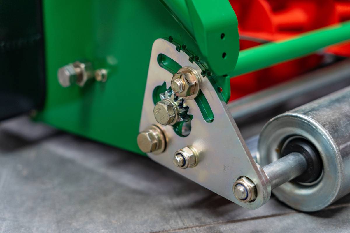 ES860 Height of cut adjustment.jpg