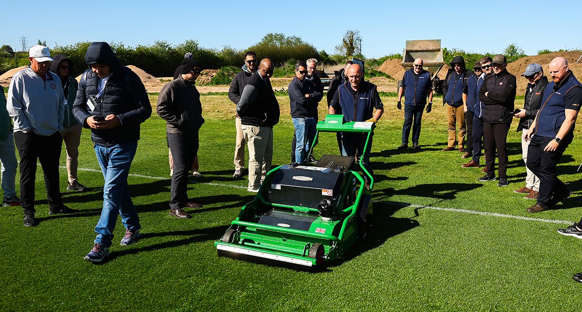 ExportDealerDay_Day2_0516.jpg