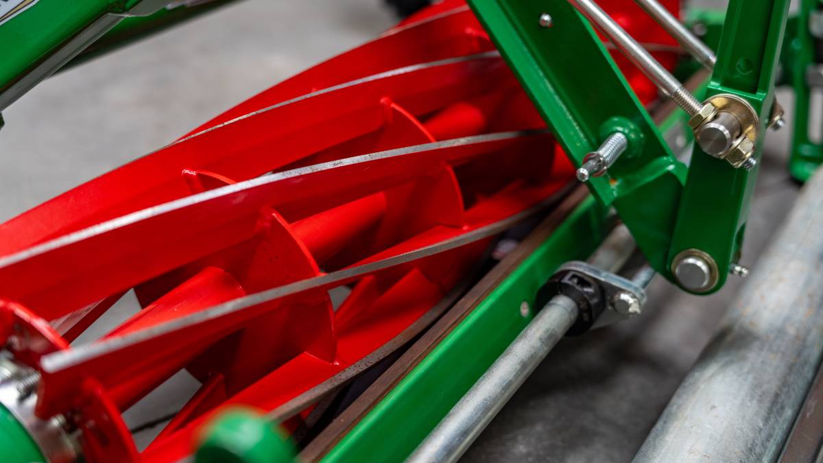 Gang Mower Cylinder.jpg