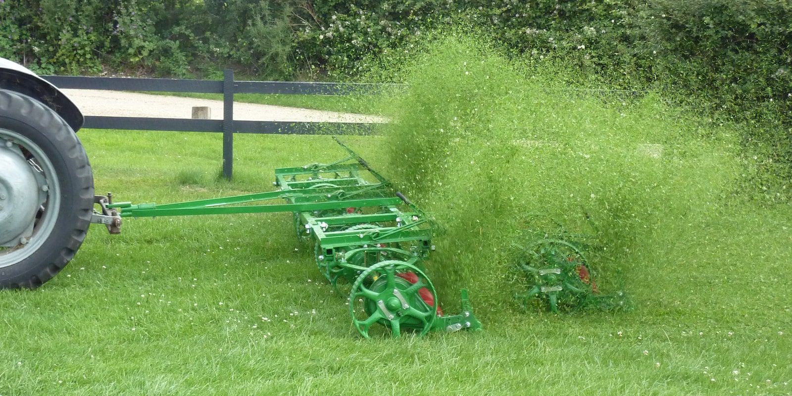 Leda Gang Mower (1).JPG