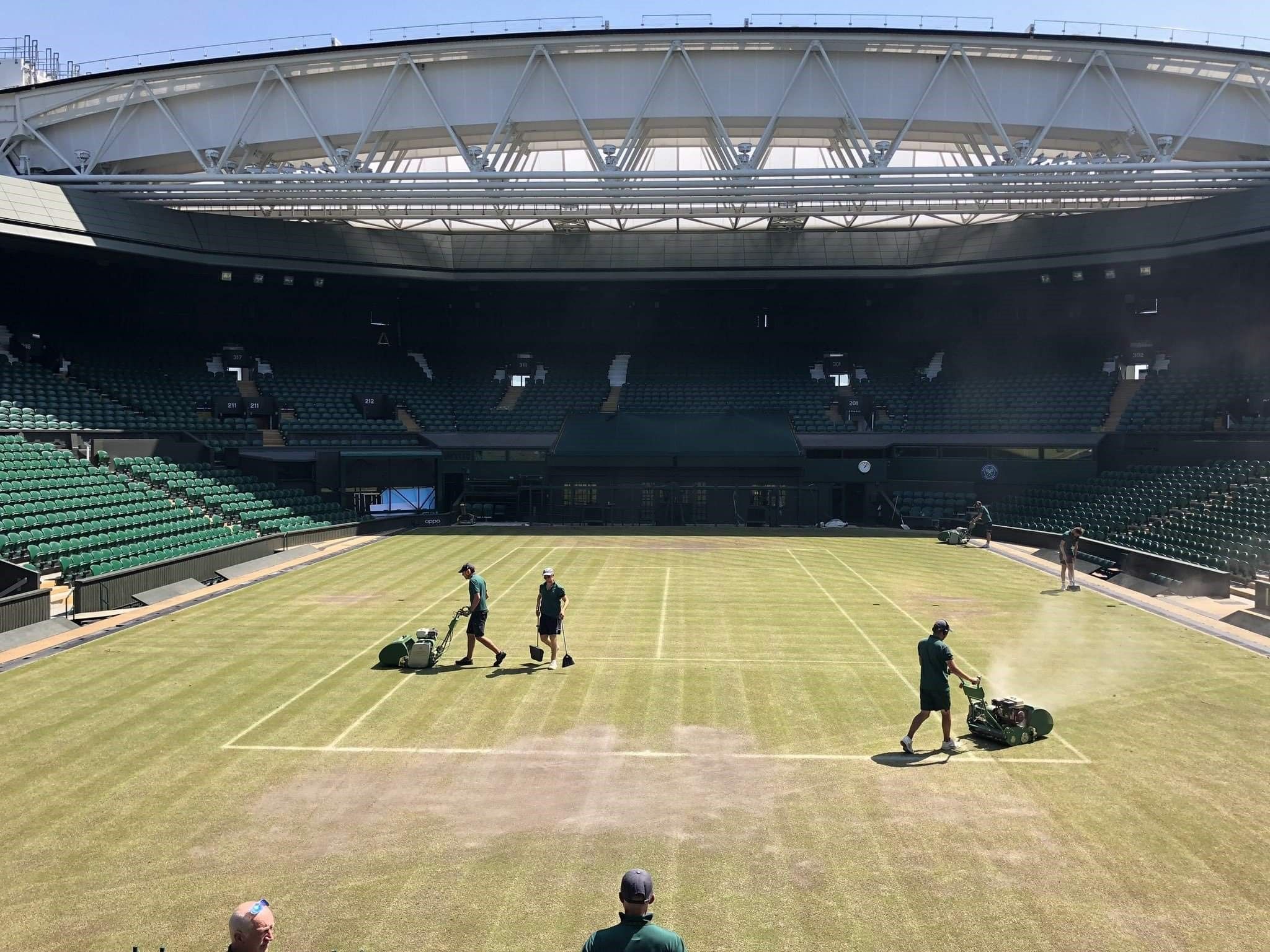 Tennis Wimbledon Centre Court.jpg