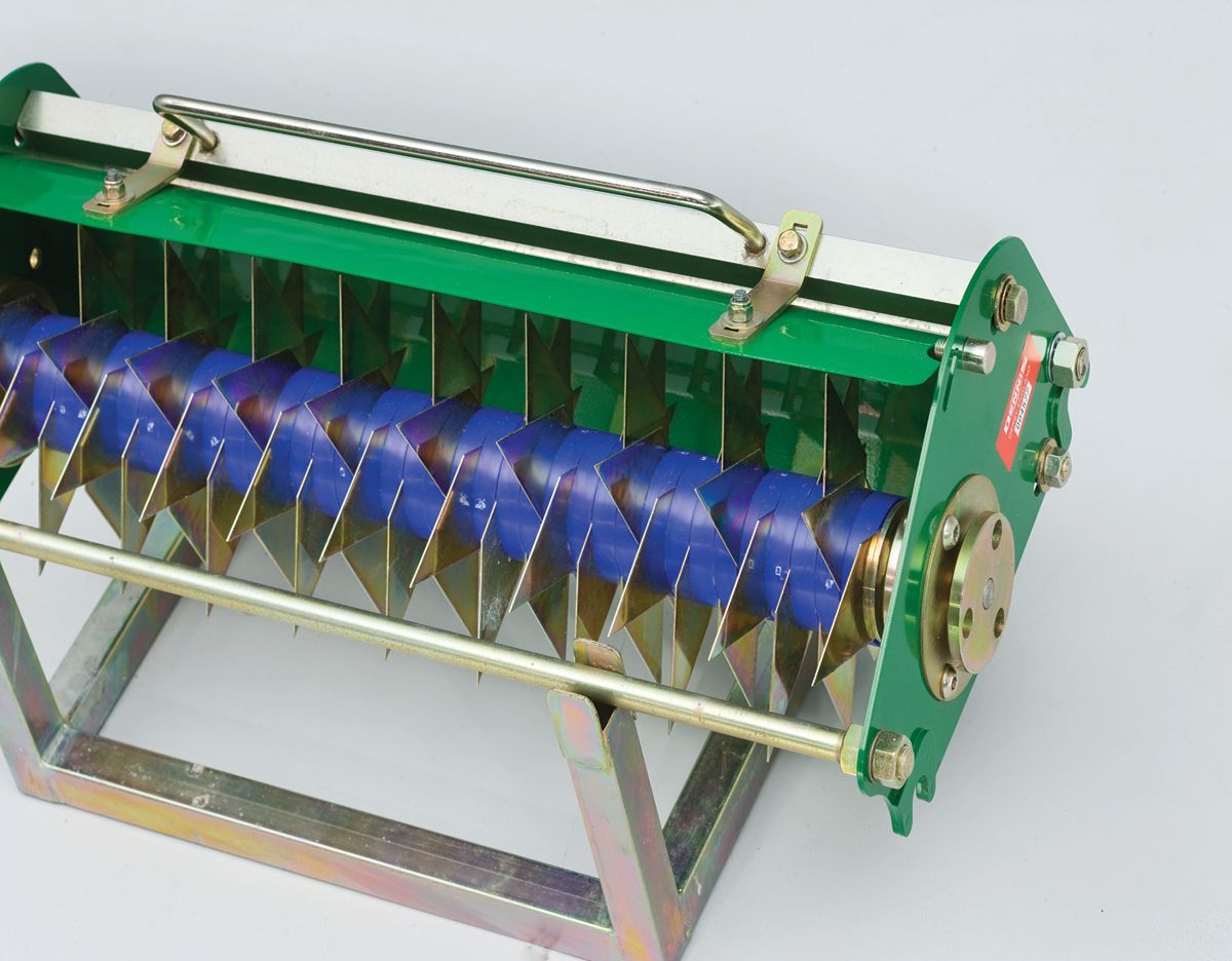 scarifier_6fd8f6bc0a.jpg